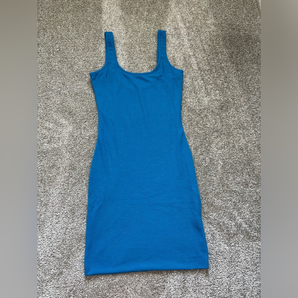 Blue dress